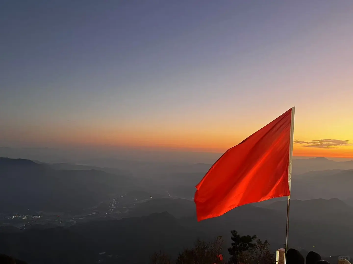 🌄远赴人间惊鸿宴，老君山上遇神仙