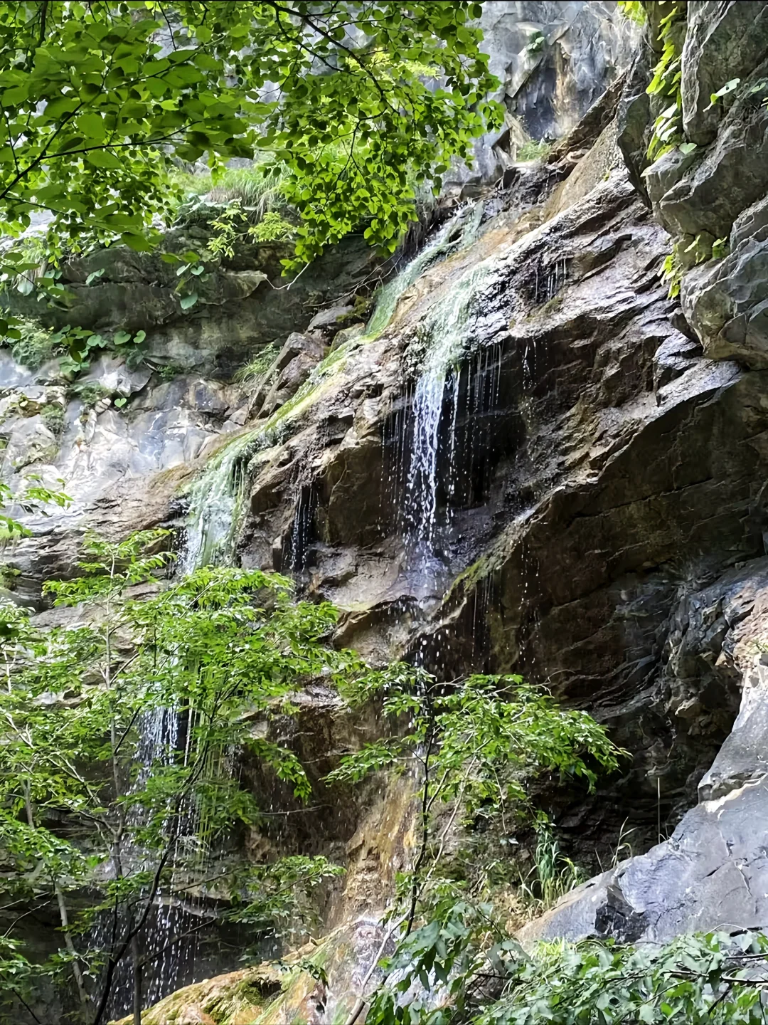北京市区1.5h‼️小众高山飞瀑溯溪徒步路线