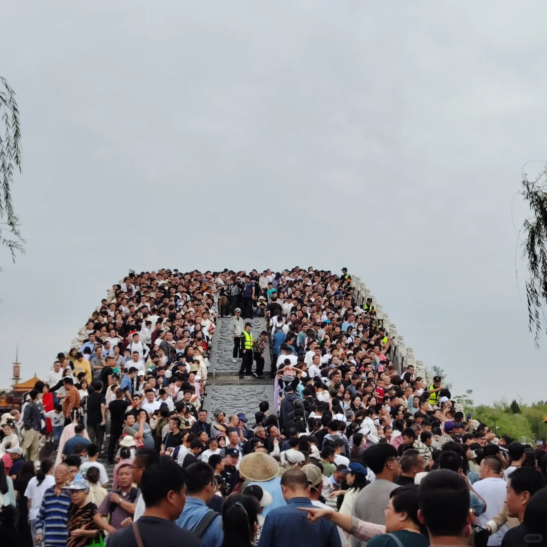 为什么出国旅游后，对国内旅游祛魅了？