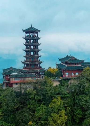 国内10个避暑圣地！19℃的夏天~