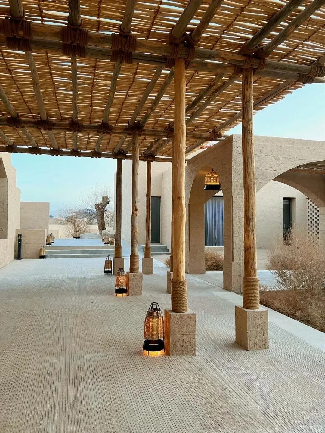 带娃去了淡季敦煌，住沙漠酒店比埃及还震撼