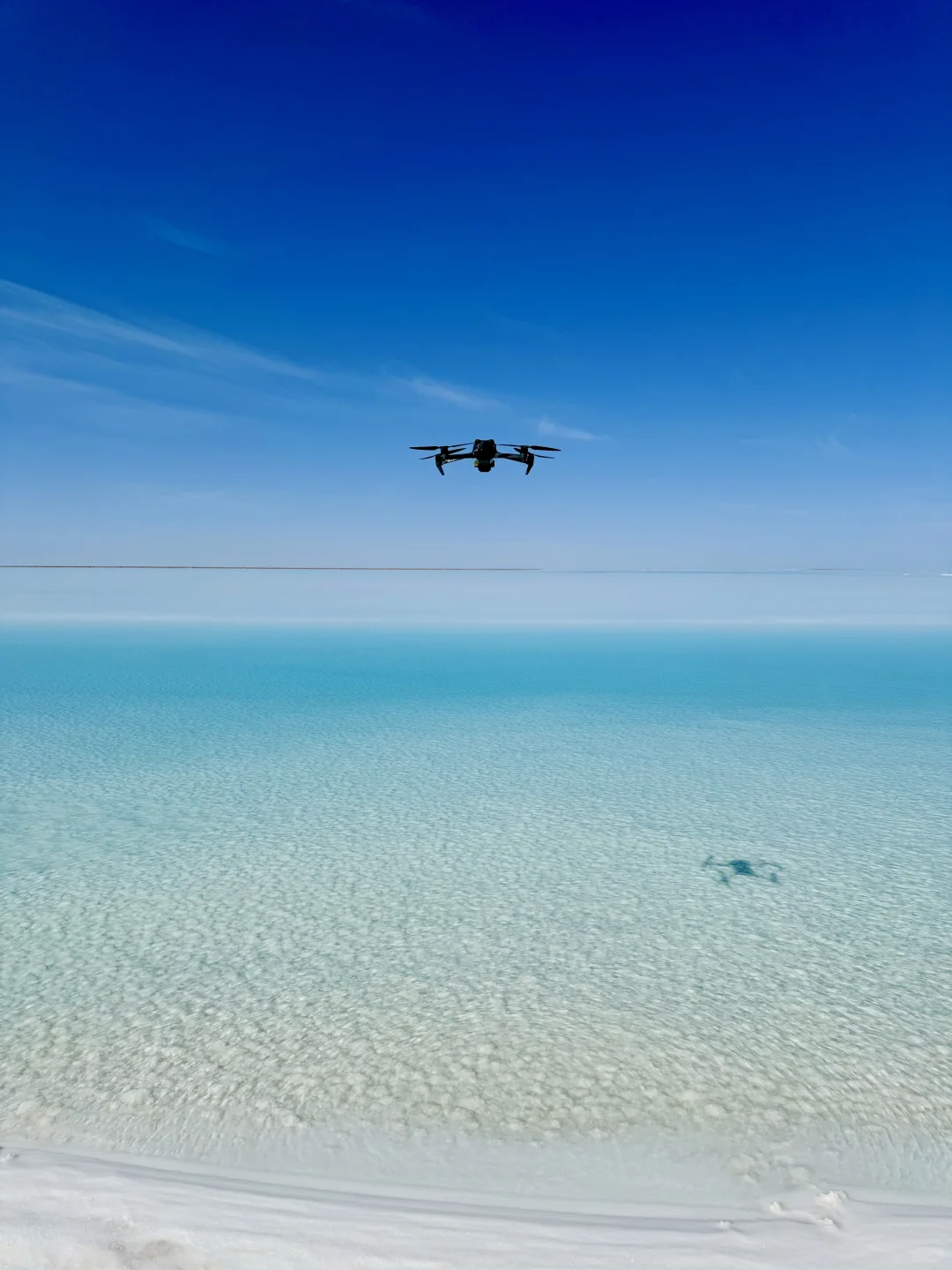 不是马尔代夫，是东台吉乃尔湖！live图好绝！