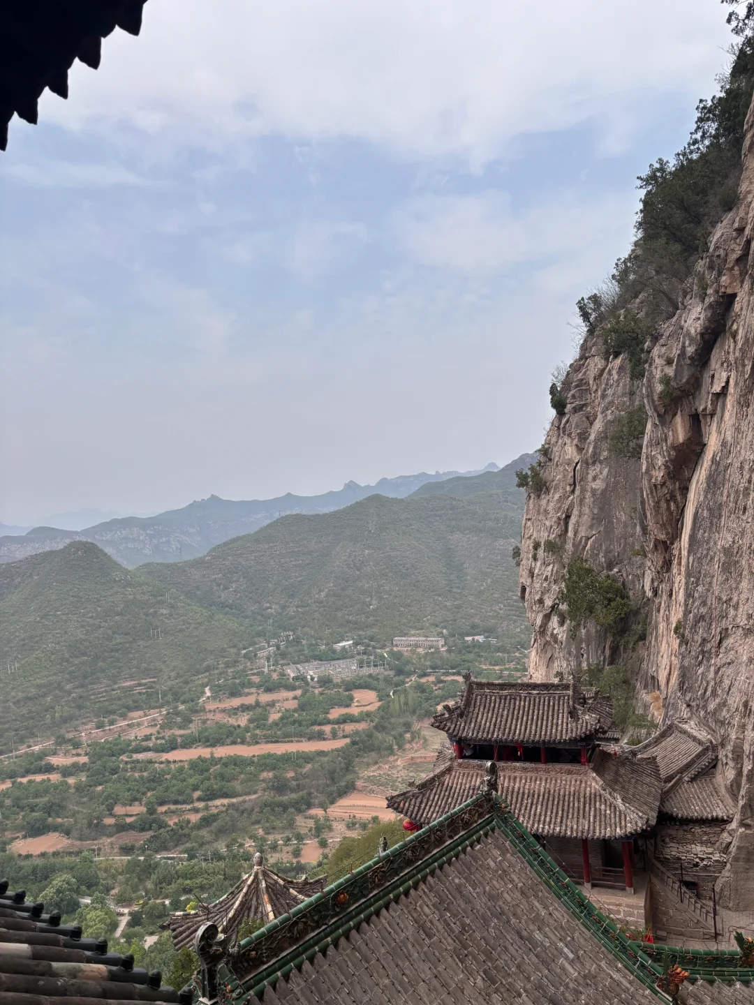 河北邯郸娲皇宫，一定要坐小过山车下山！