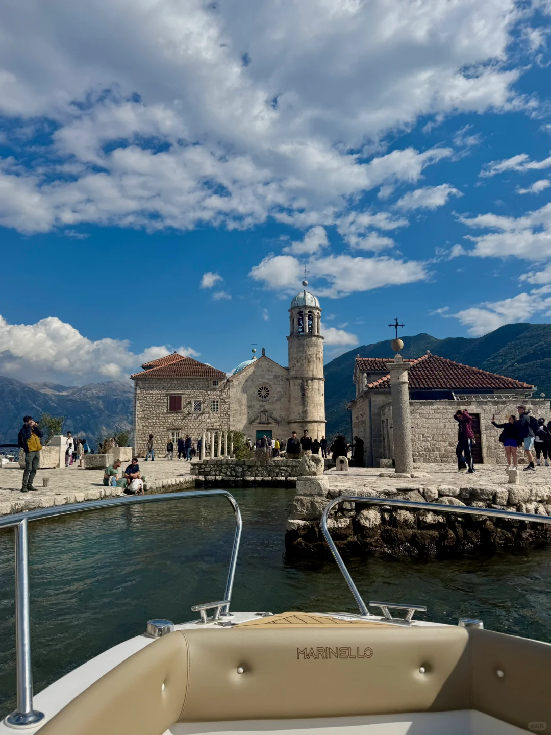 🇲🇪黑山出海见蓝洞