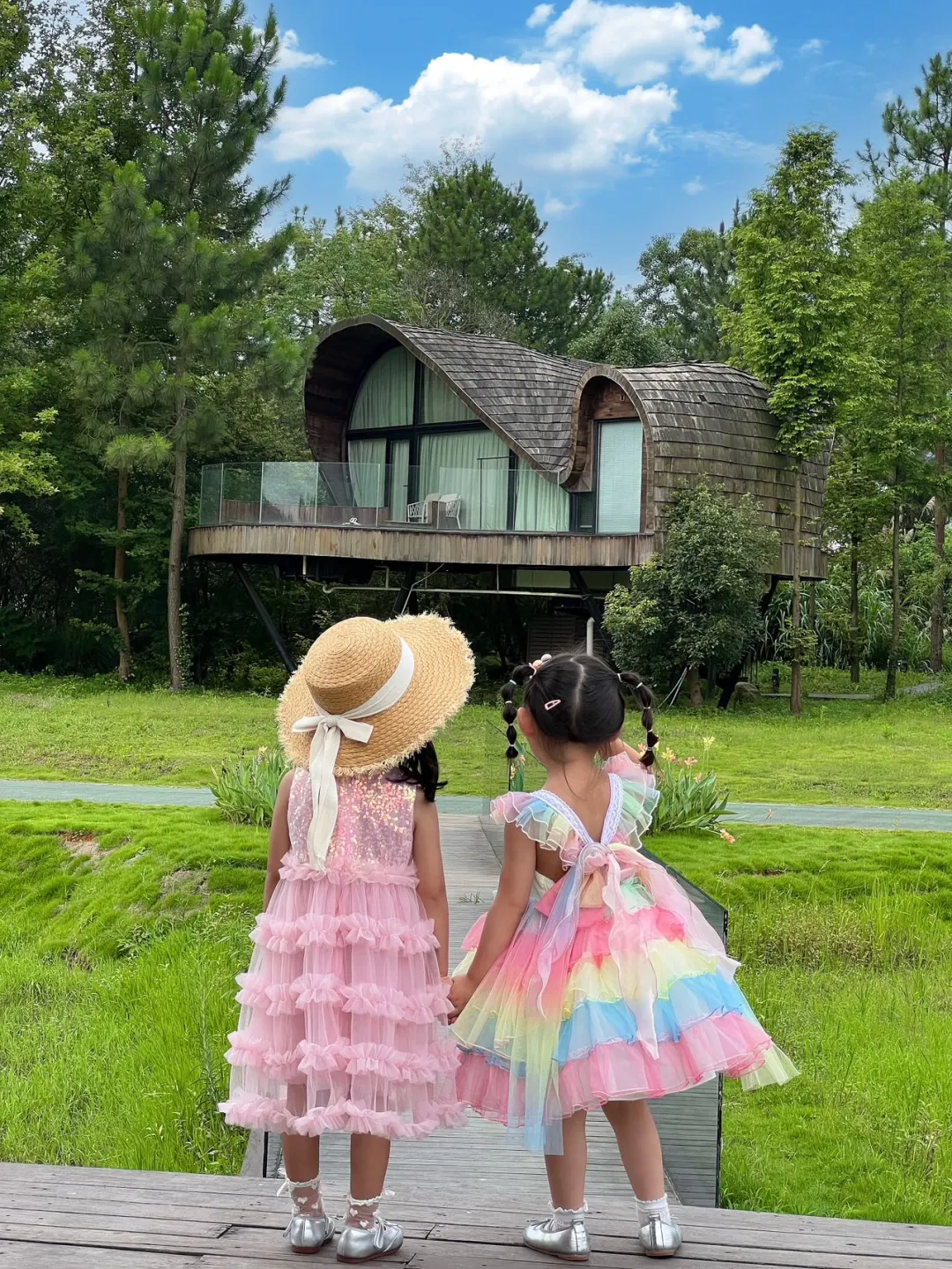 亲子暑假游｜自驾3h🚗闯进森林木屋童话王国