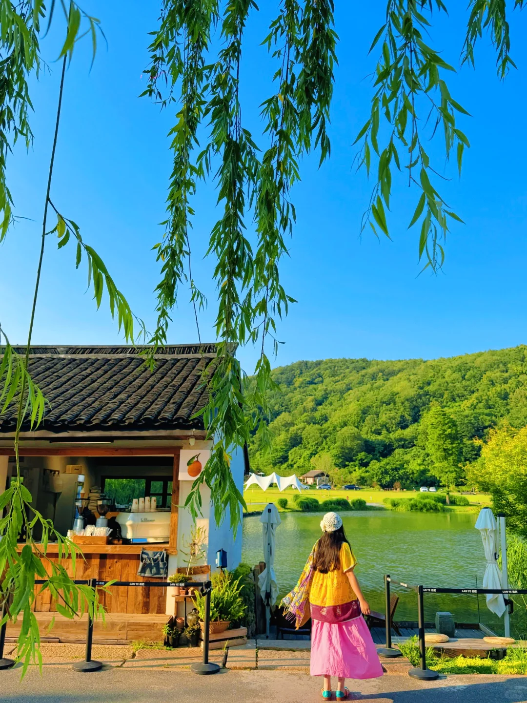 余华笔下的海滨小城！今年去过最治愈的地方…