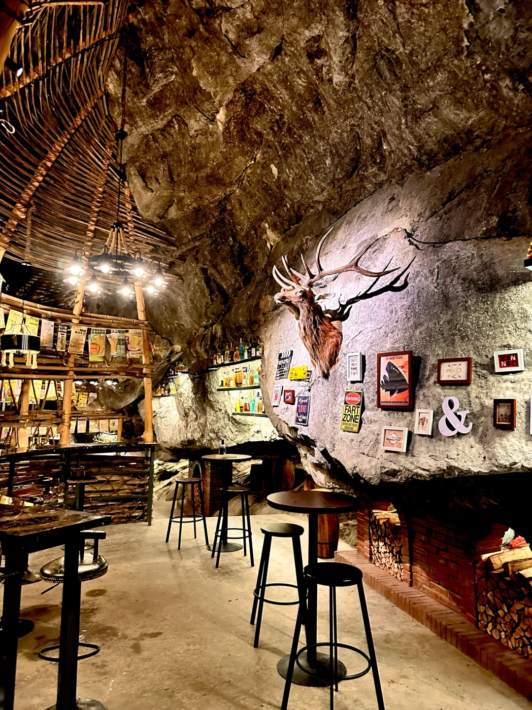 ✨Live图直出，天坑开灯瞬间拍到了