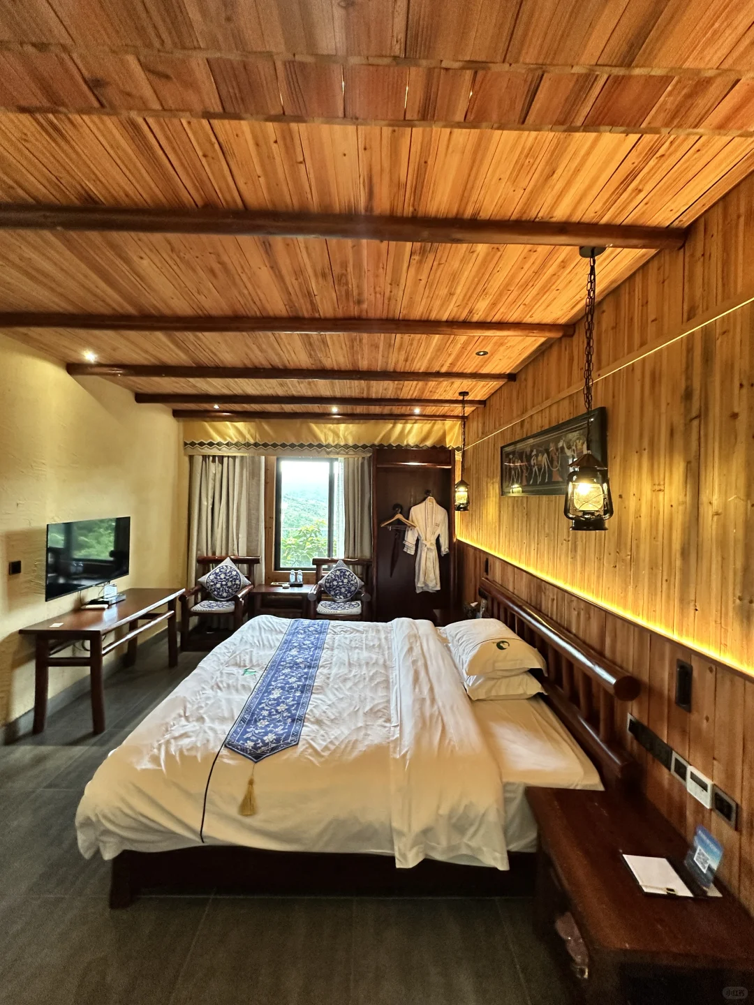 ✨Live图直出，天坑开灯瞬间拍到了