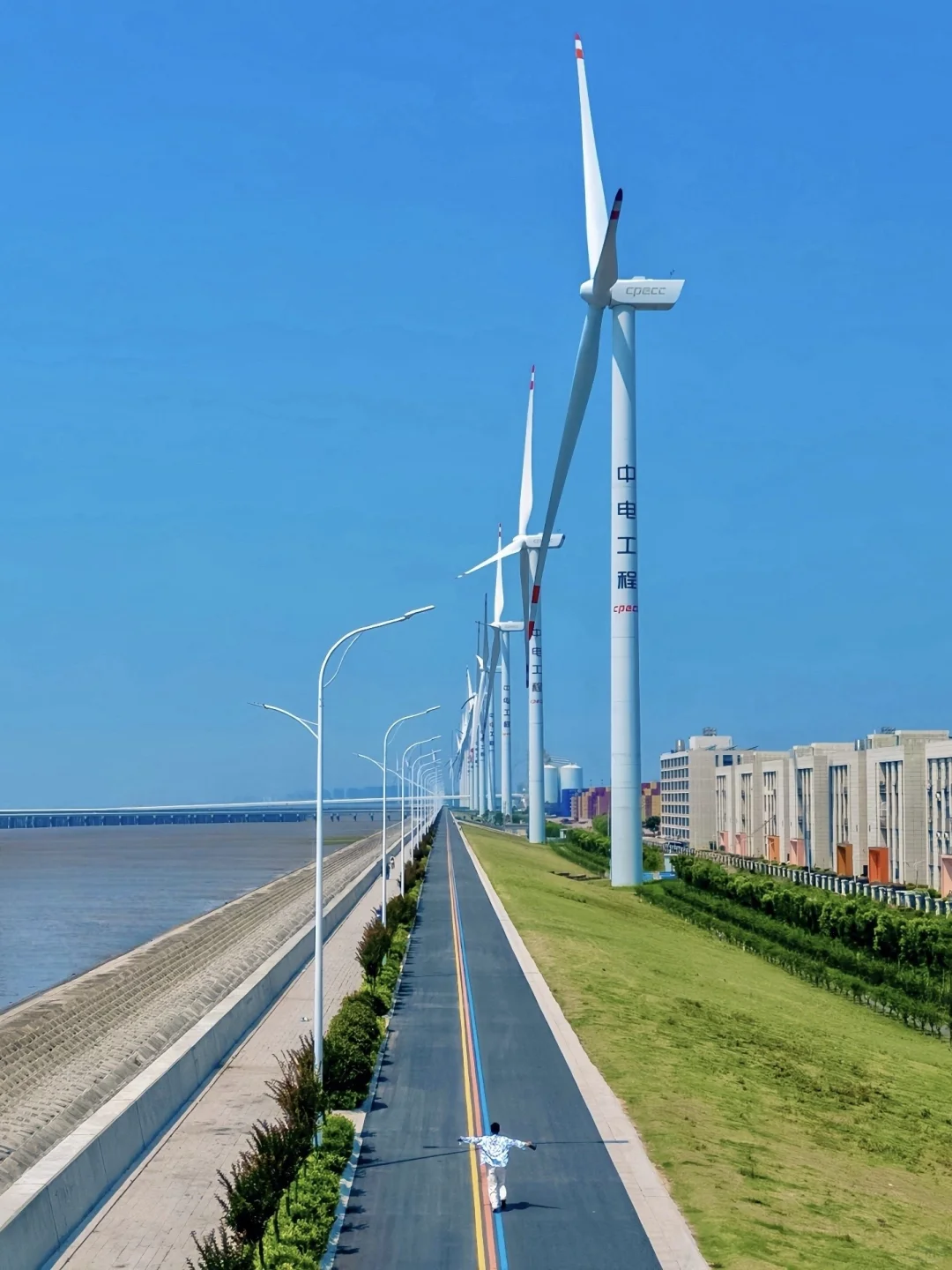 余华没骗我，这是江浙沪最治愈的海边小城