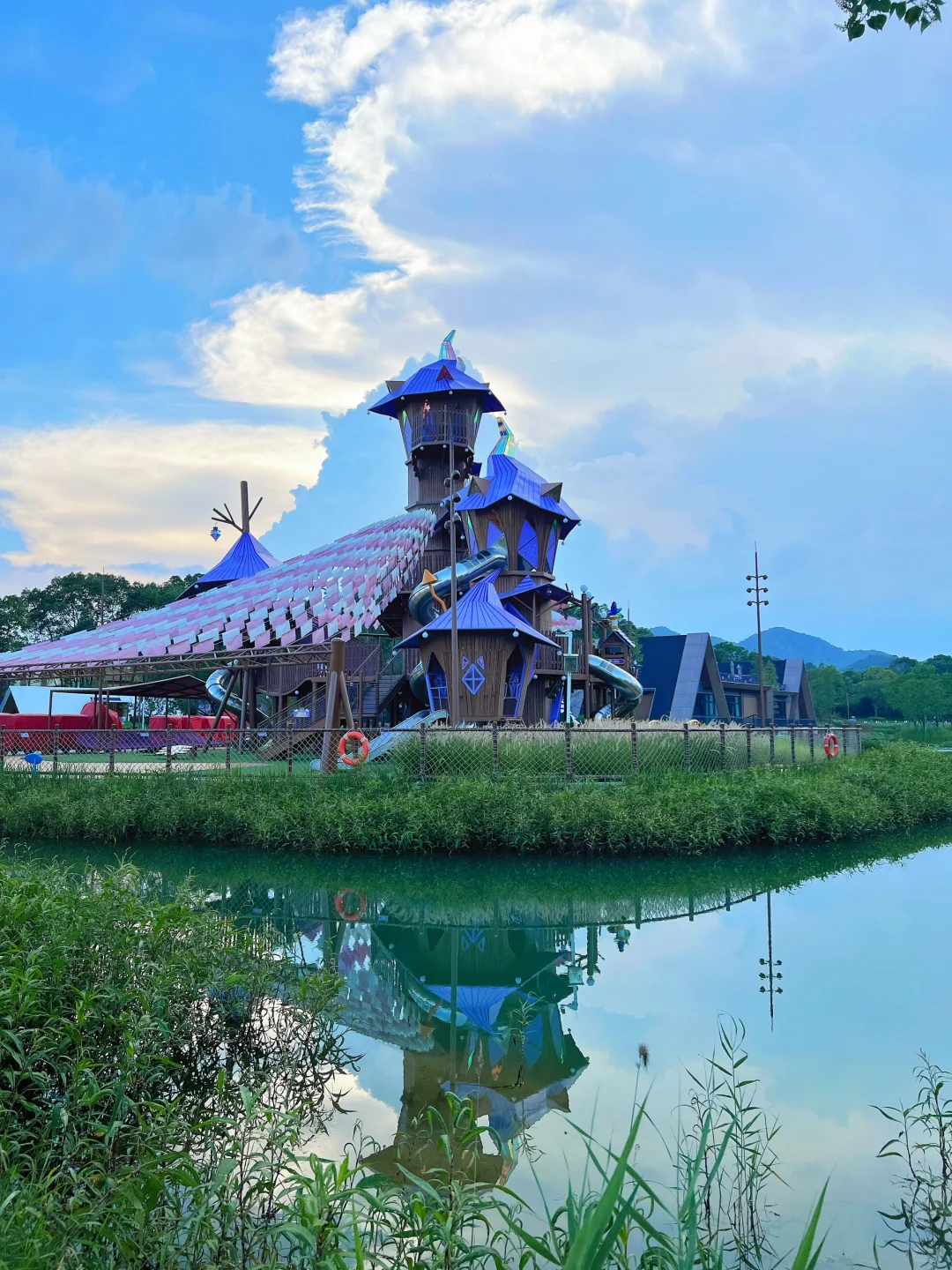 亲子暑假游｜自驾3h🚗闯进森林木屋童话王国