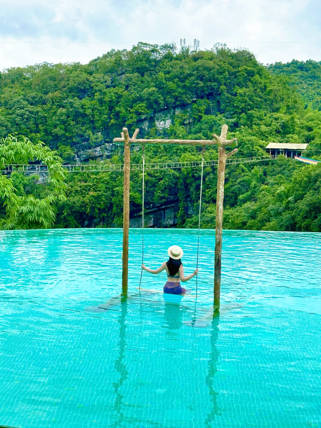 ✨Live图直出，天坑开灯瞬间拍到了
