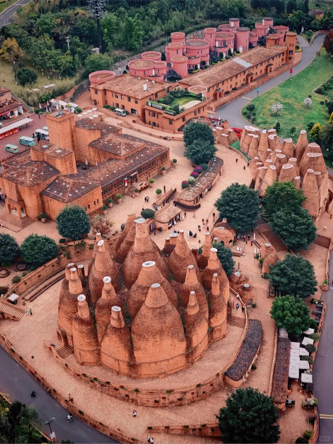 放弃大理了，暑假冲21°C的弥勒，人少景还美！