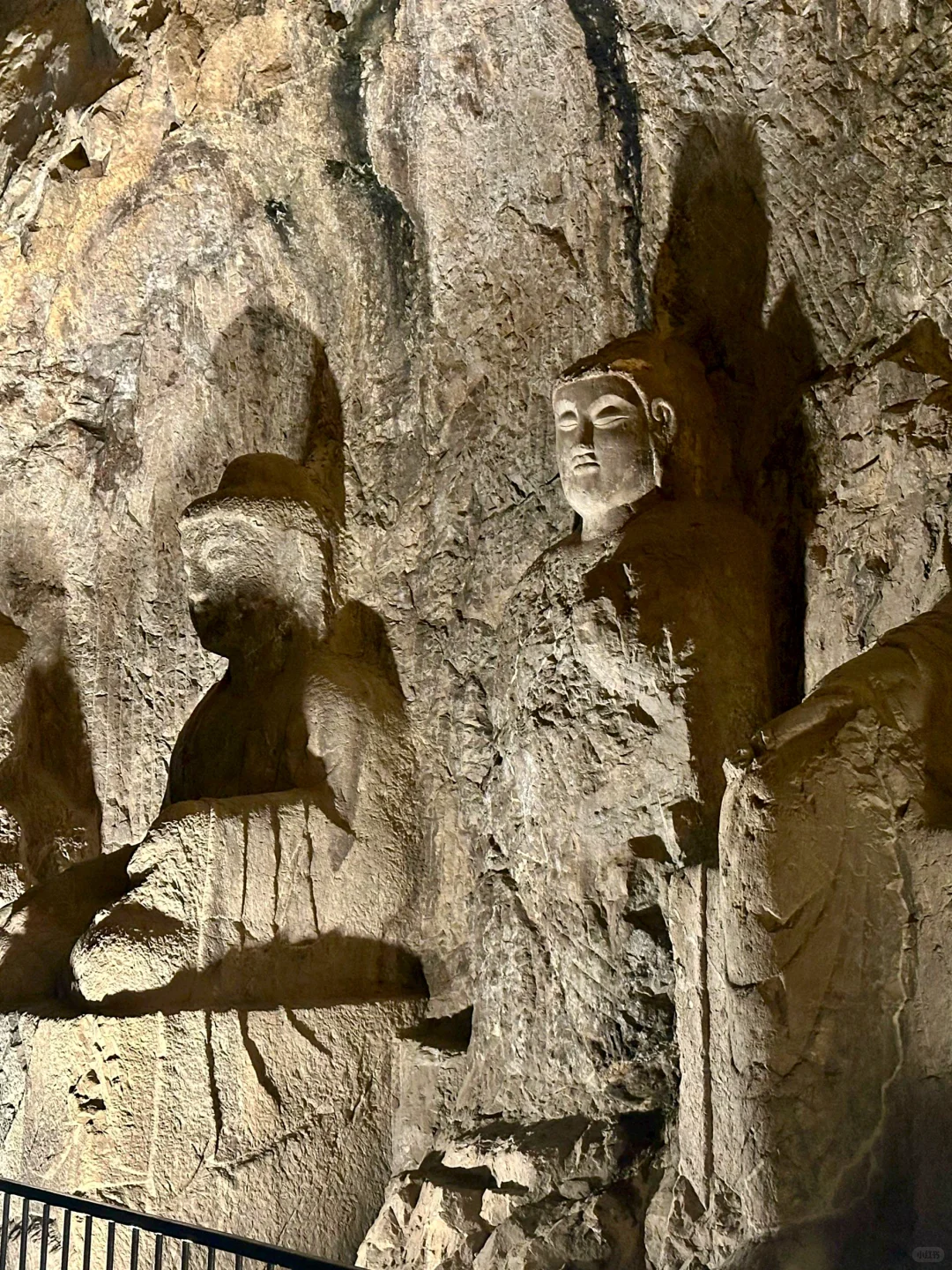 以为是普通石窟?洛阳这处千年古迹让我震惊