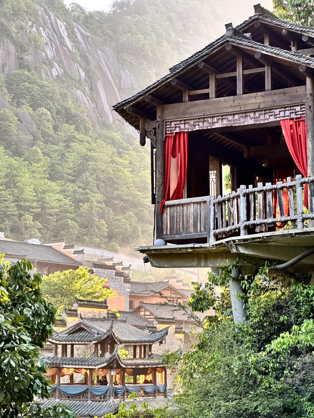 江西望仙谷｜蓝调时刻 悬崖上的仙侠世界🧚🏻