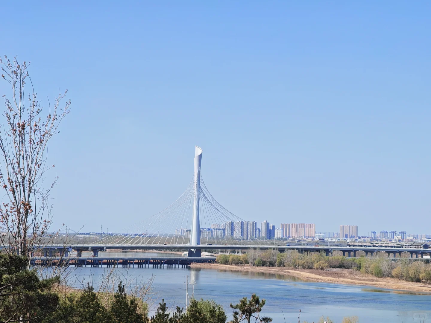 总要去趟这个有塔的地方吧～