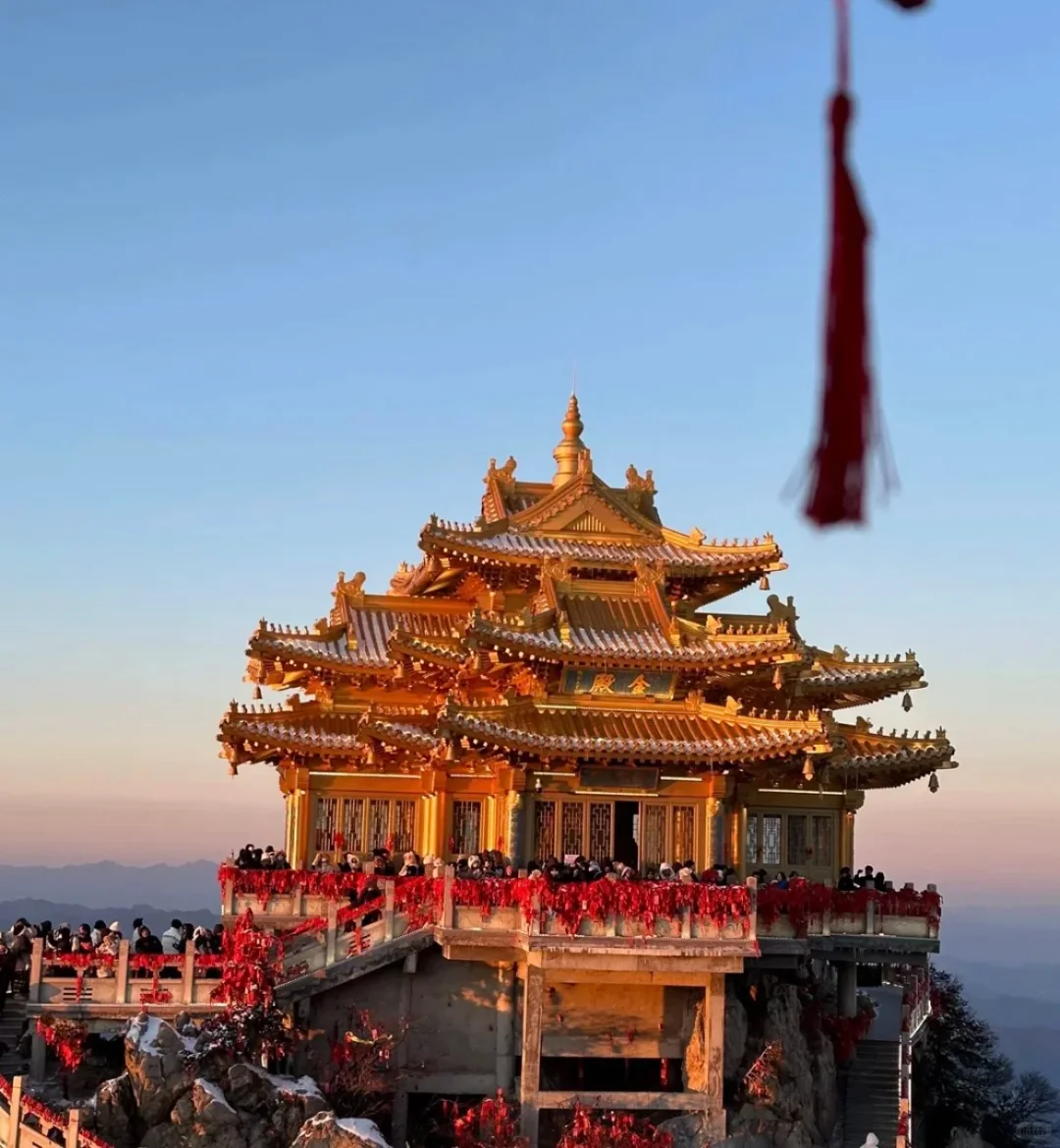 这是谁的古城墙？太美了吧！