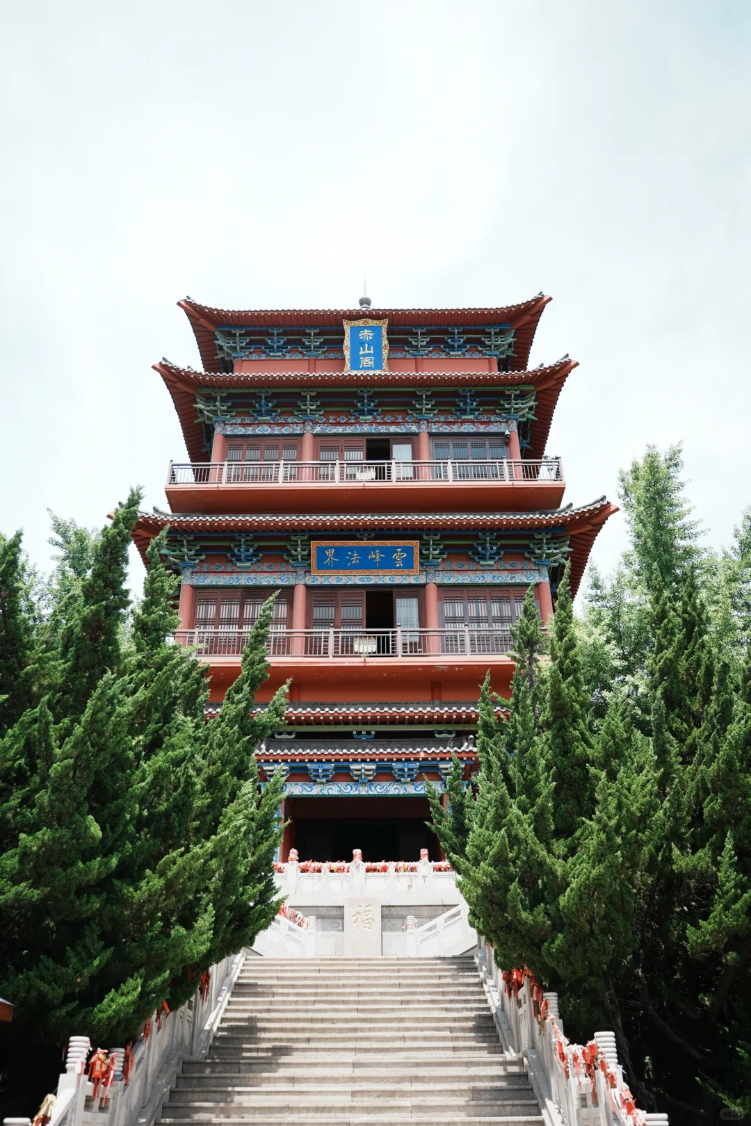 山海奇观+露营狂欢，26℃的夏天太爽了