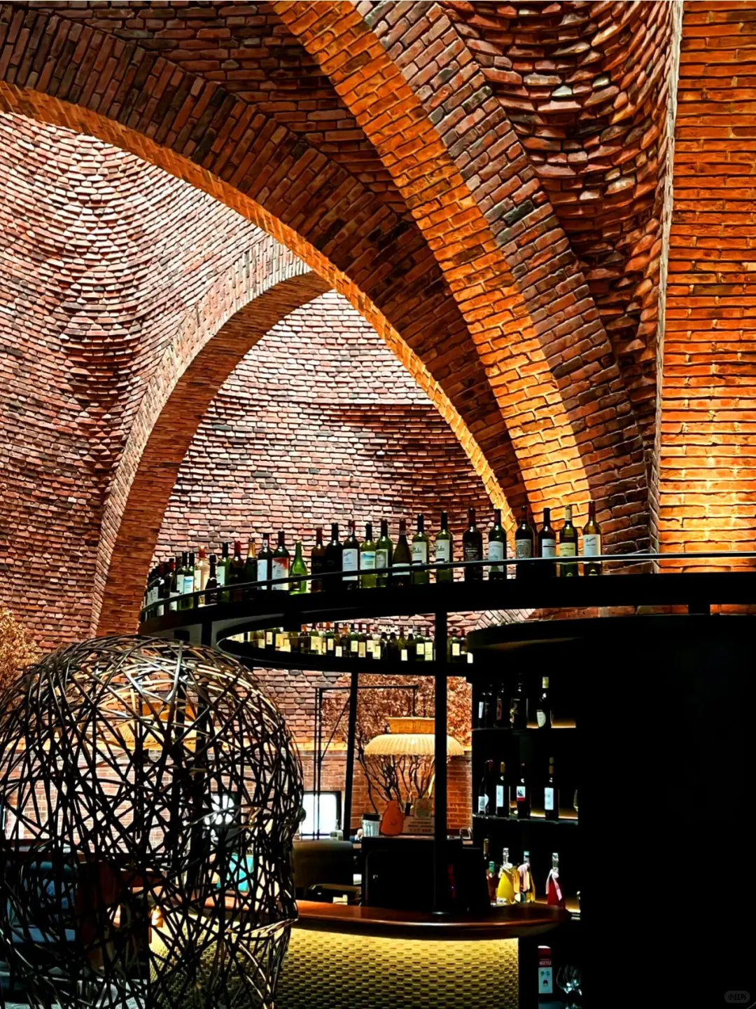 放弃大理了，暑假冲21°C的弥勒，人少景还美！