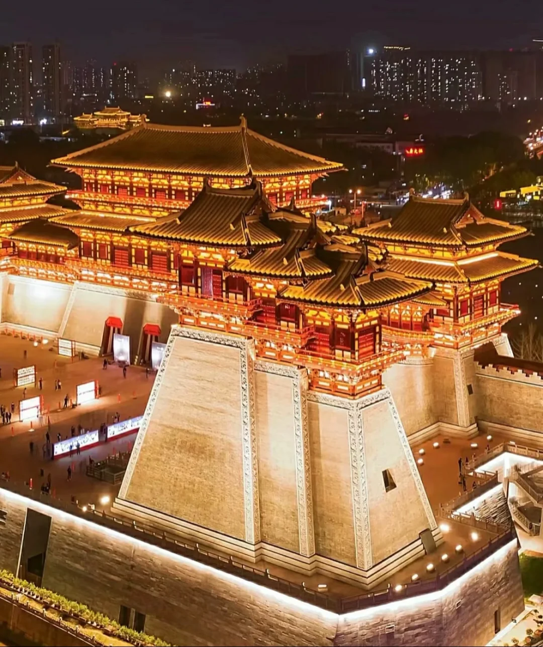 这是谁的古城墙？太美了吧！