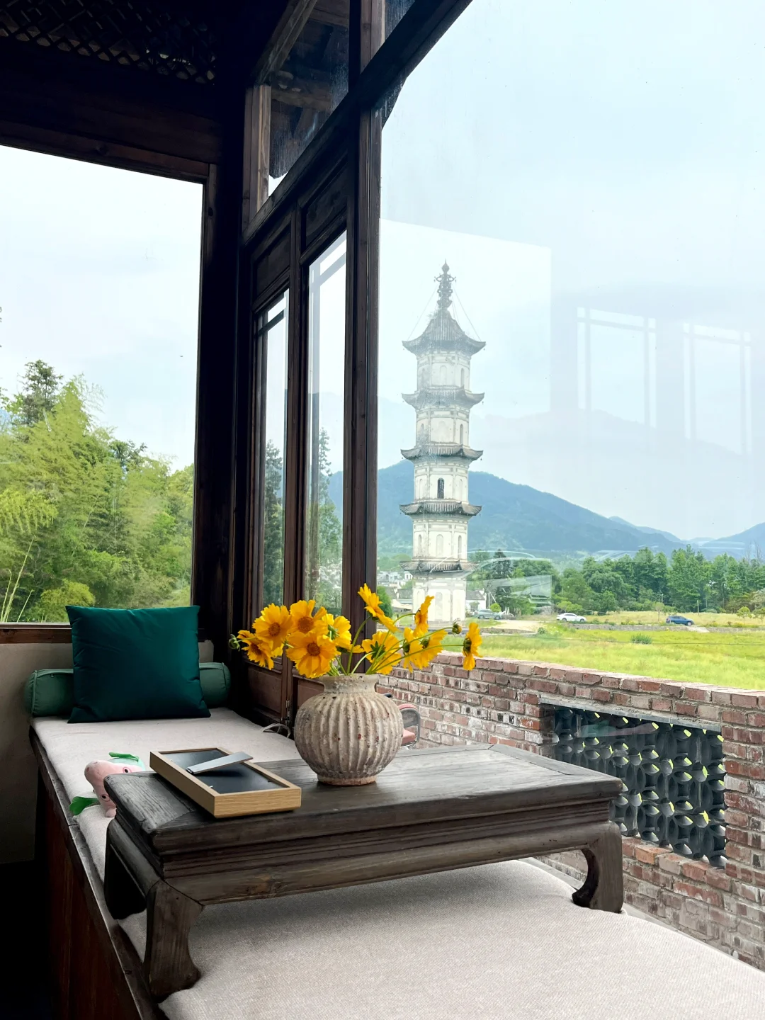 江浙沪皖暑假遛娃去皖南，溯溪玩水观溶洞