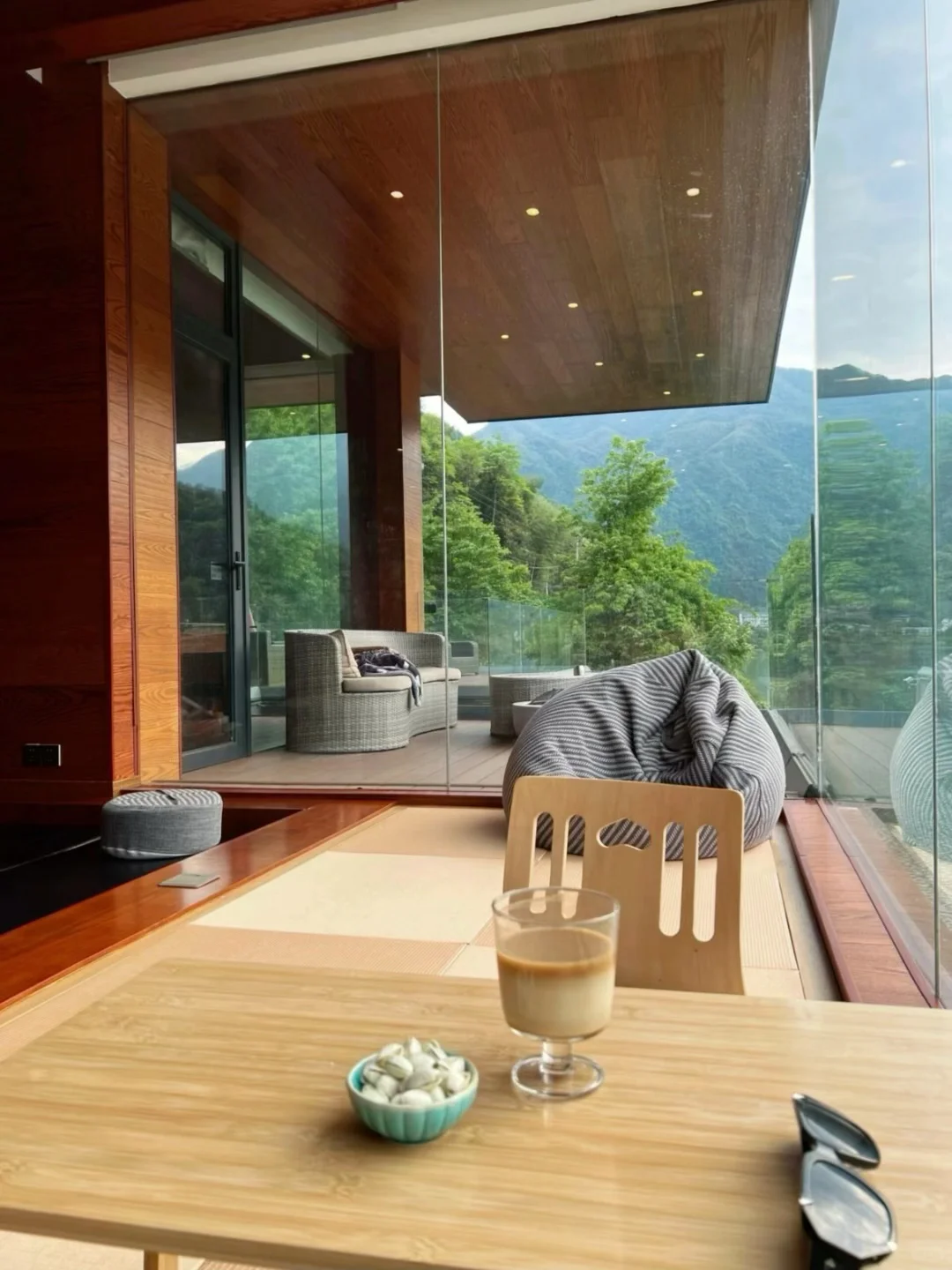 安吉！湖景山野民宿679/3天！比悦榕庄好住！