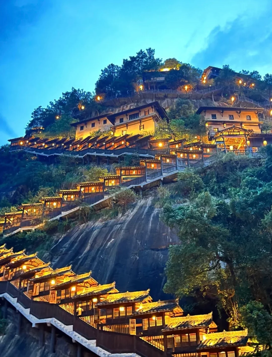 总要来一次江西吧‼️ 婺源篁岭晒秋+景德镇制