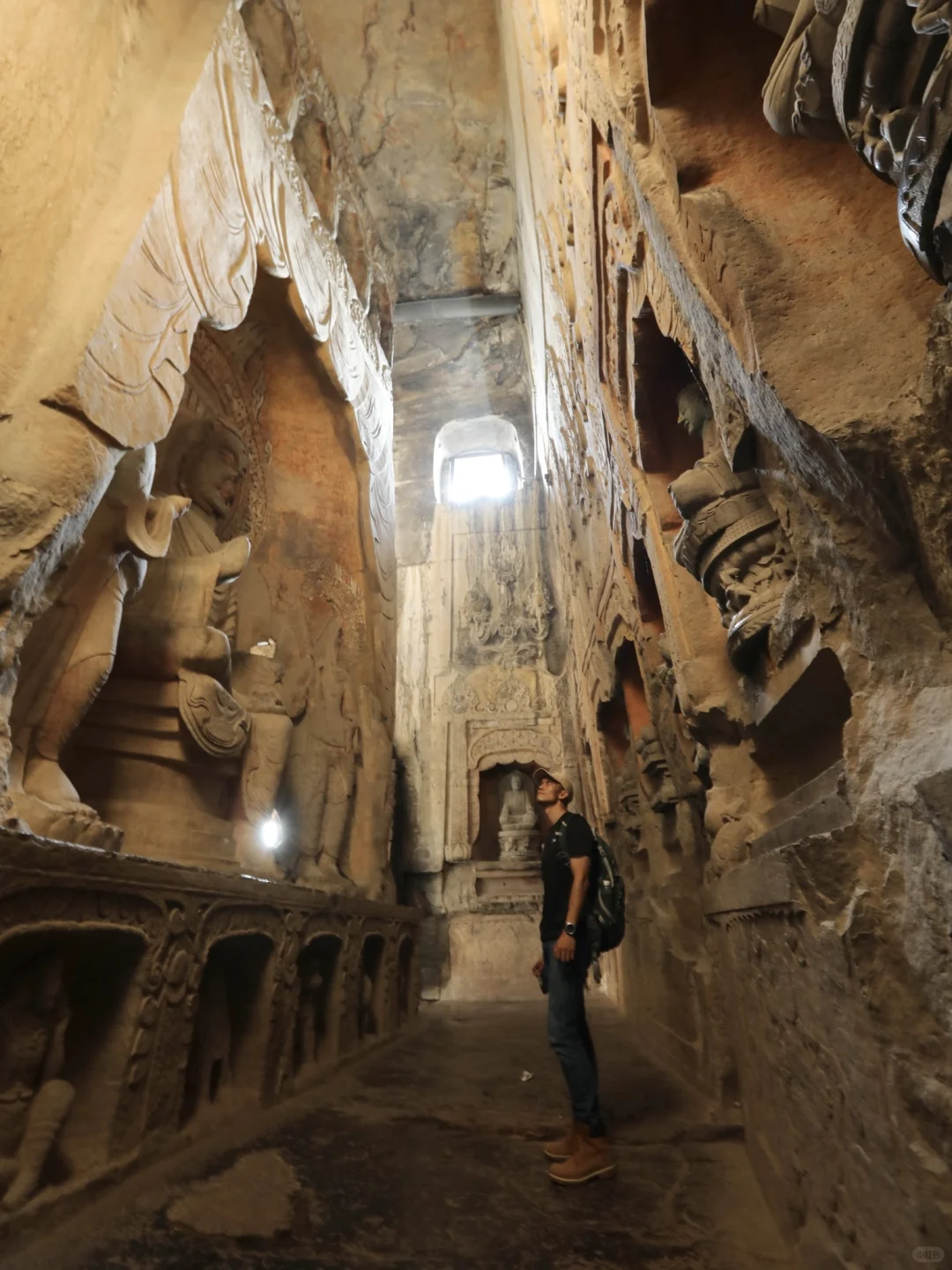 以为云冈石窟够震撼了，直到我来了响堂山