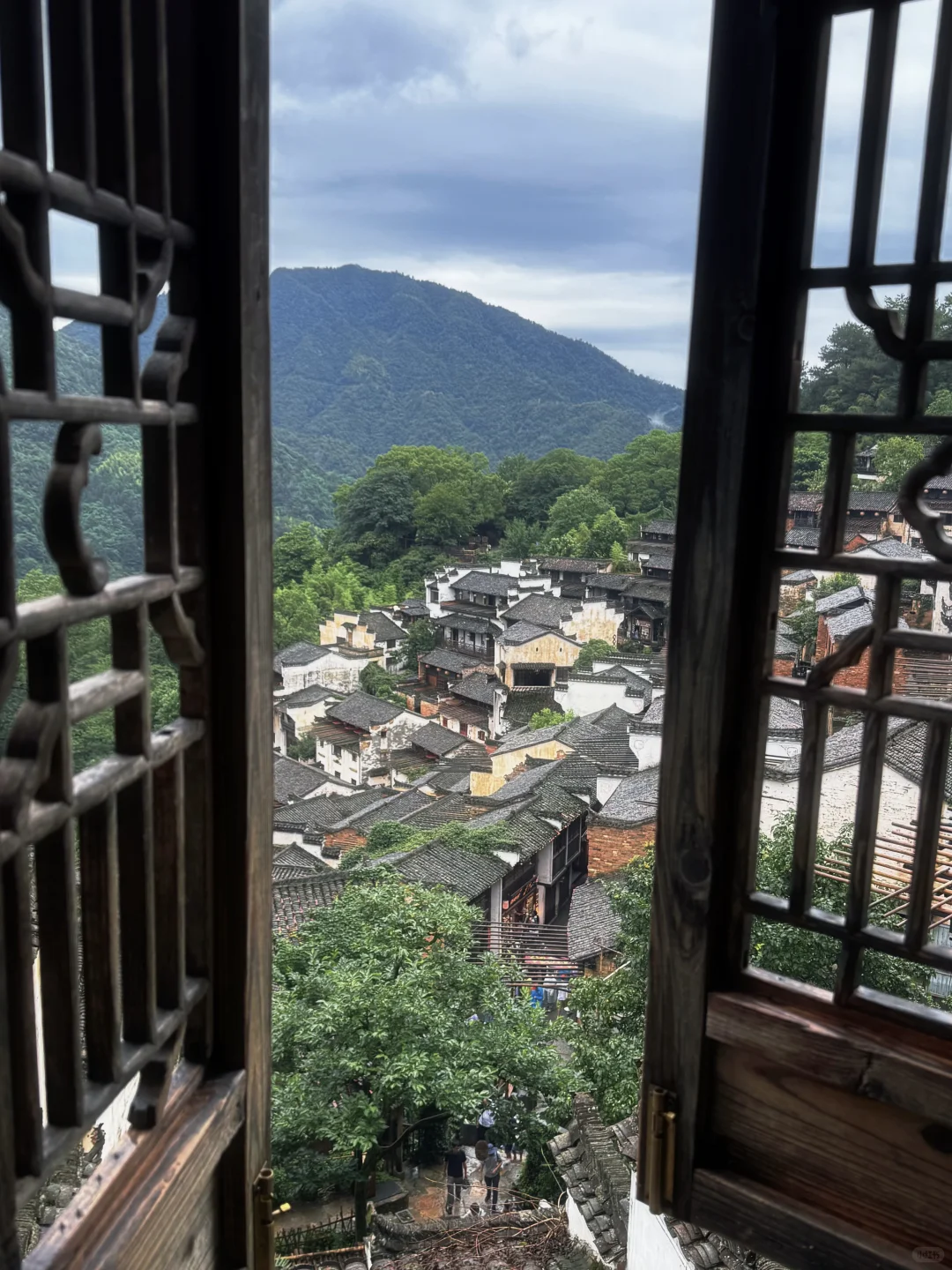 婺源两天一晚旅游攻略 拍照晒秋超详细路线