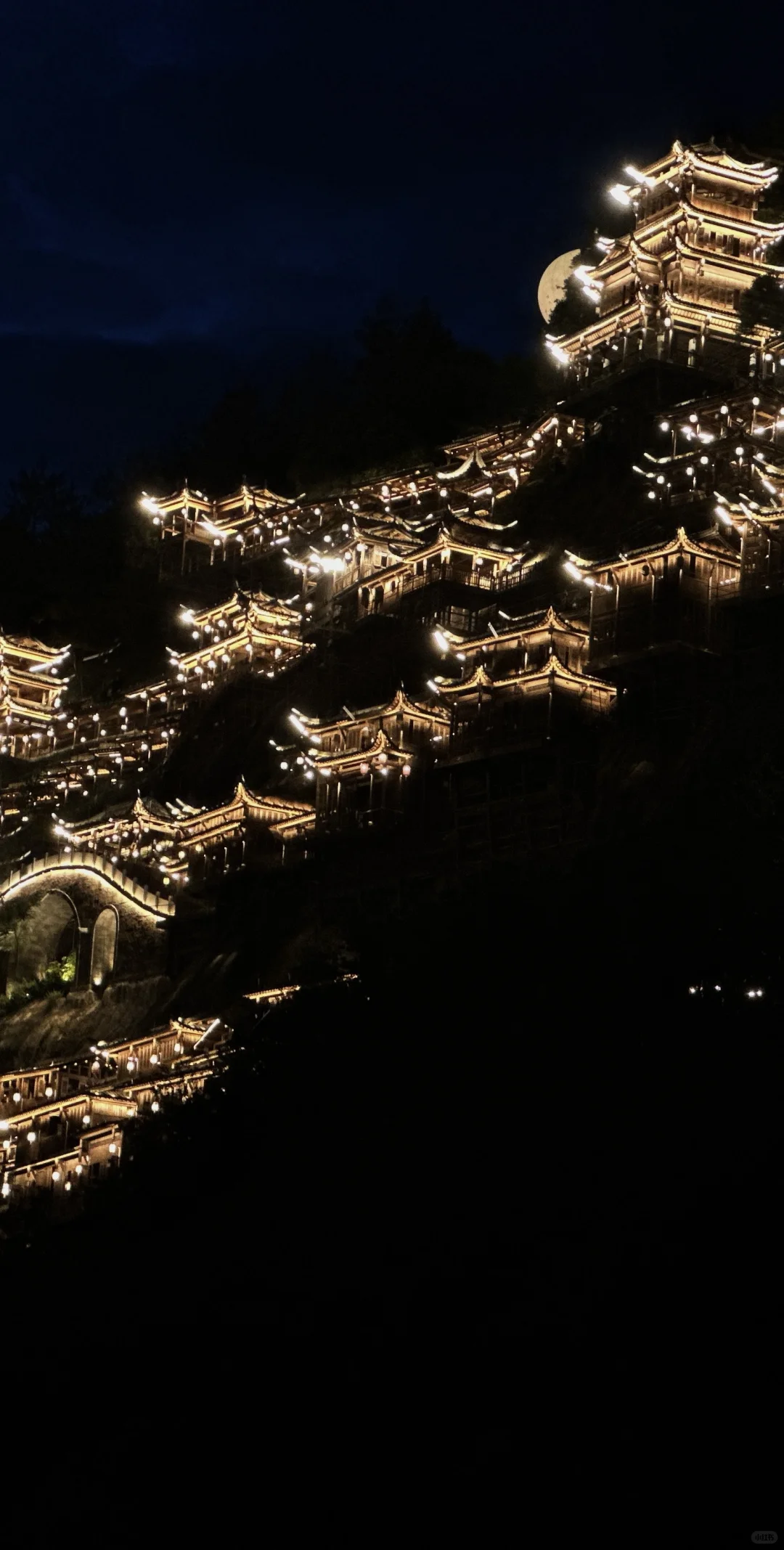 原来国内真的有这种漫画感山水秘境‼️