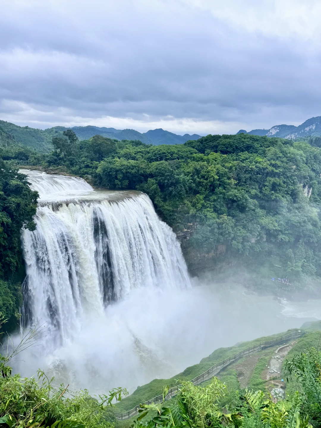 贵州镇宁黄果树瀑布已玩明白