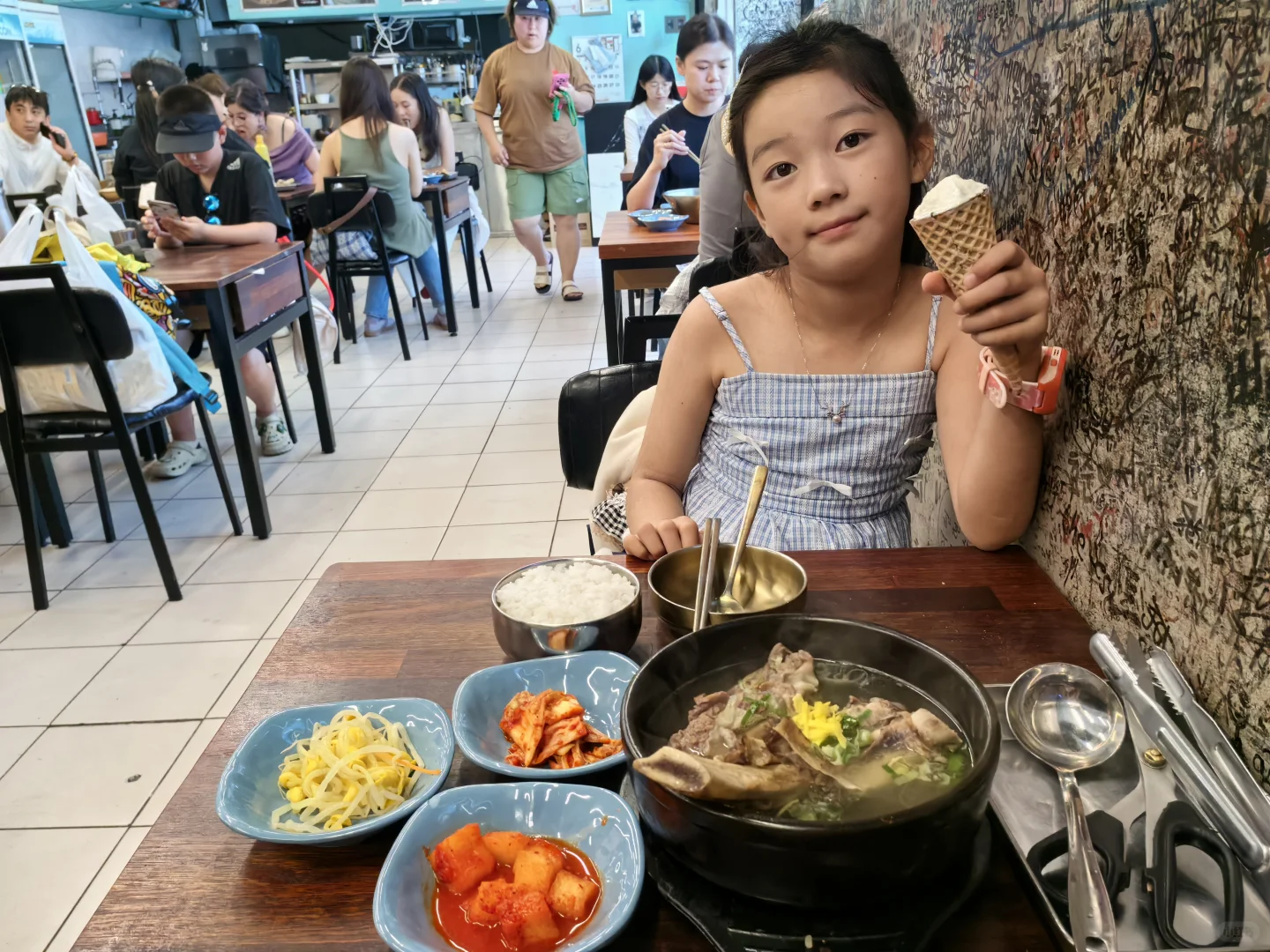 记录娃第一次出国旅游😘