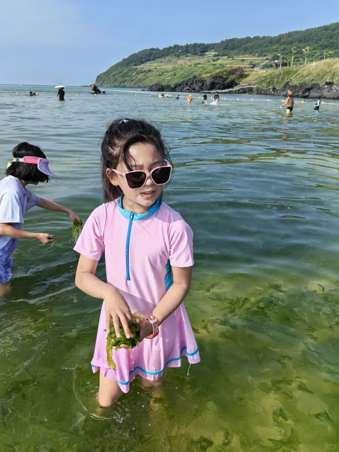 记录娃第一次出国旅游😘