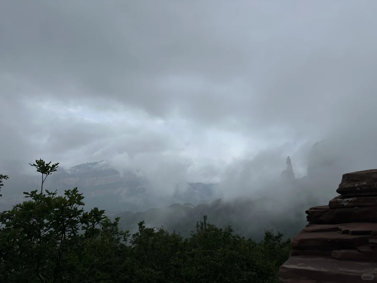 嶂石岩很好,下次不去了