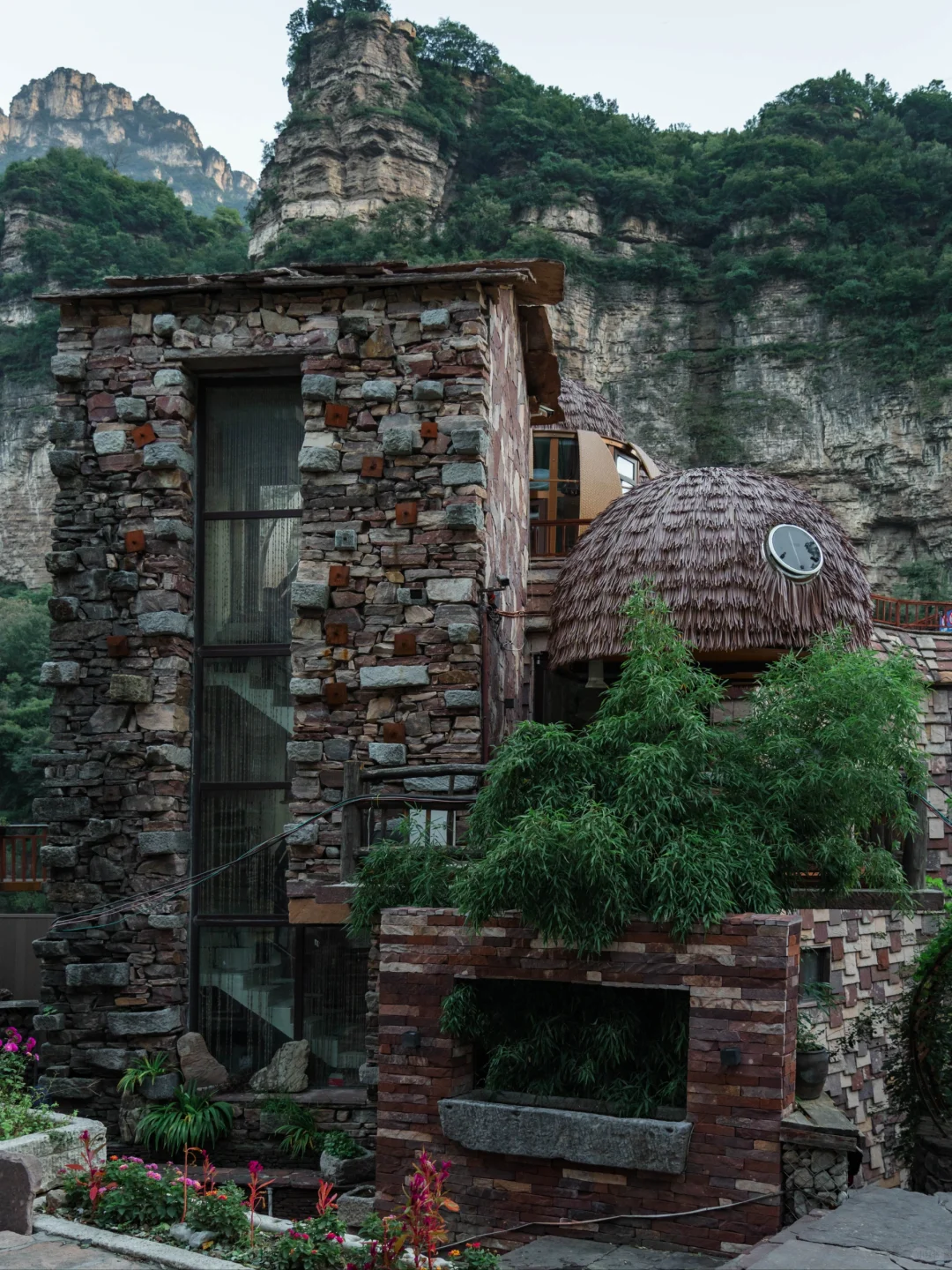 藏在太行山深处的画家村到底有多美‼️