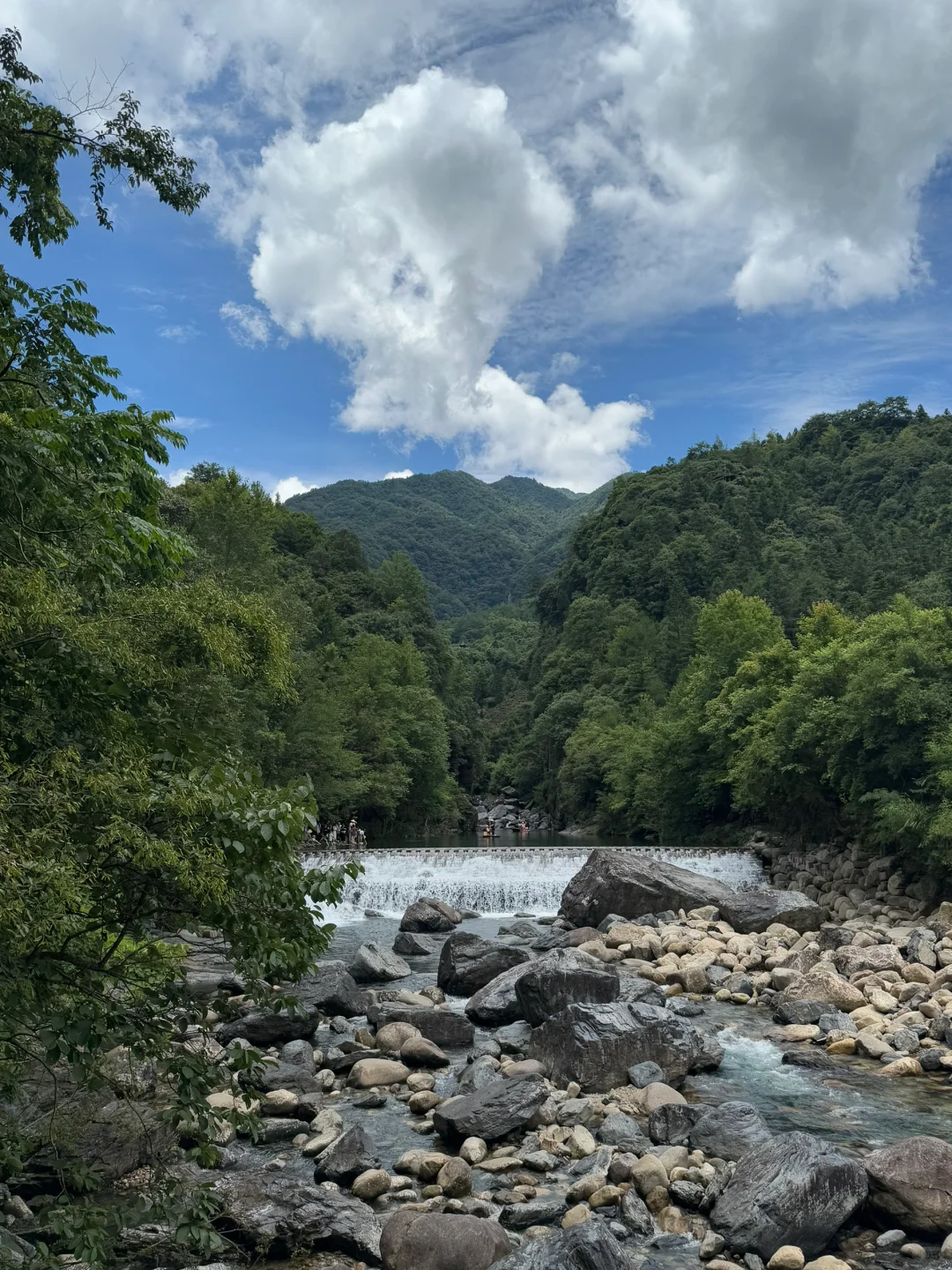 皖南绿野仙踪🌿｜带娃冲进25°C的翡翠溪谷
