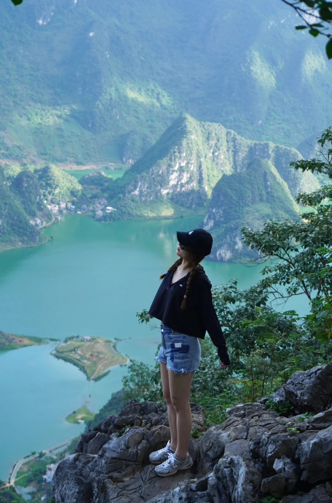 张馨予太会找了！浩坤湖真的绝美！（附攻略）