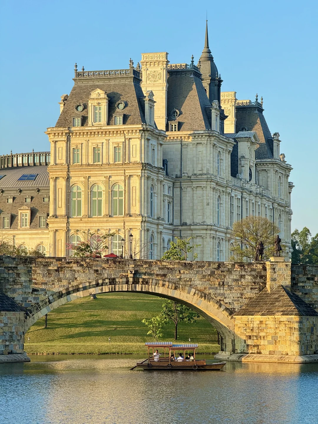 live 图的意义 晴天的松山湖值得来一万次.