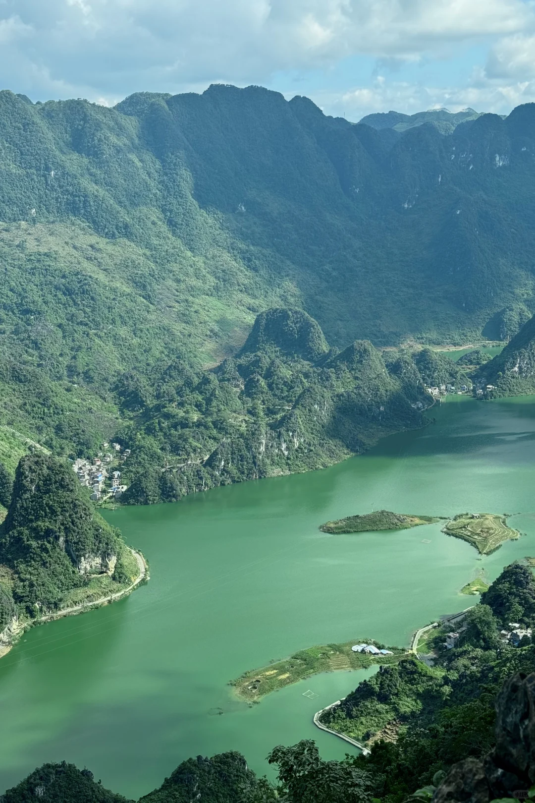 张馨予太会找了！浩坤湖真的绝美！（附攻略）