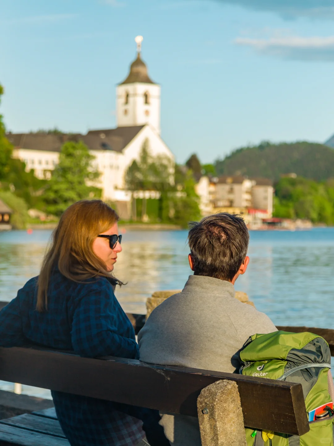 朋友圈被问疯了……没想到我真出国了