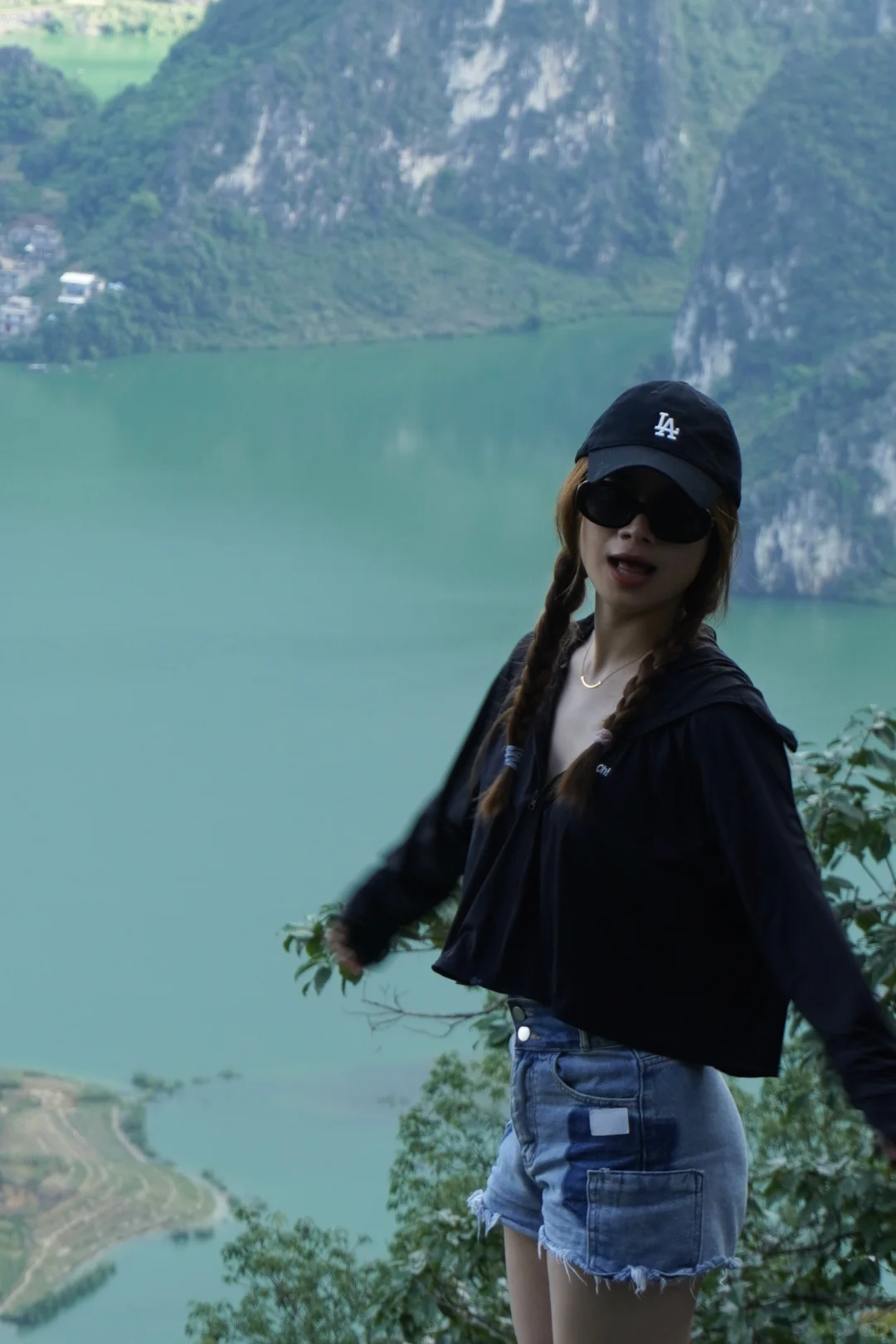 张馨予太会找了！浩坤湖真的绝美！（附攻略）