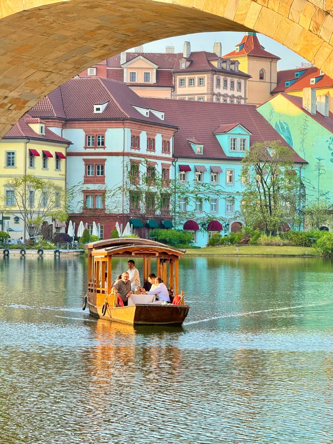 live 图的意义 晴天的松山湖值得来一万次.