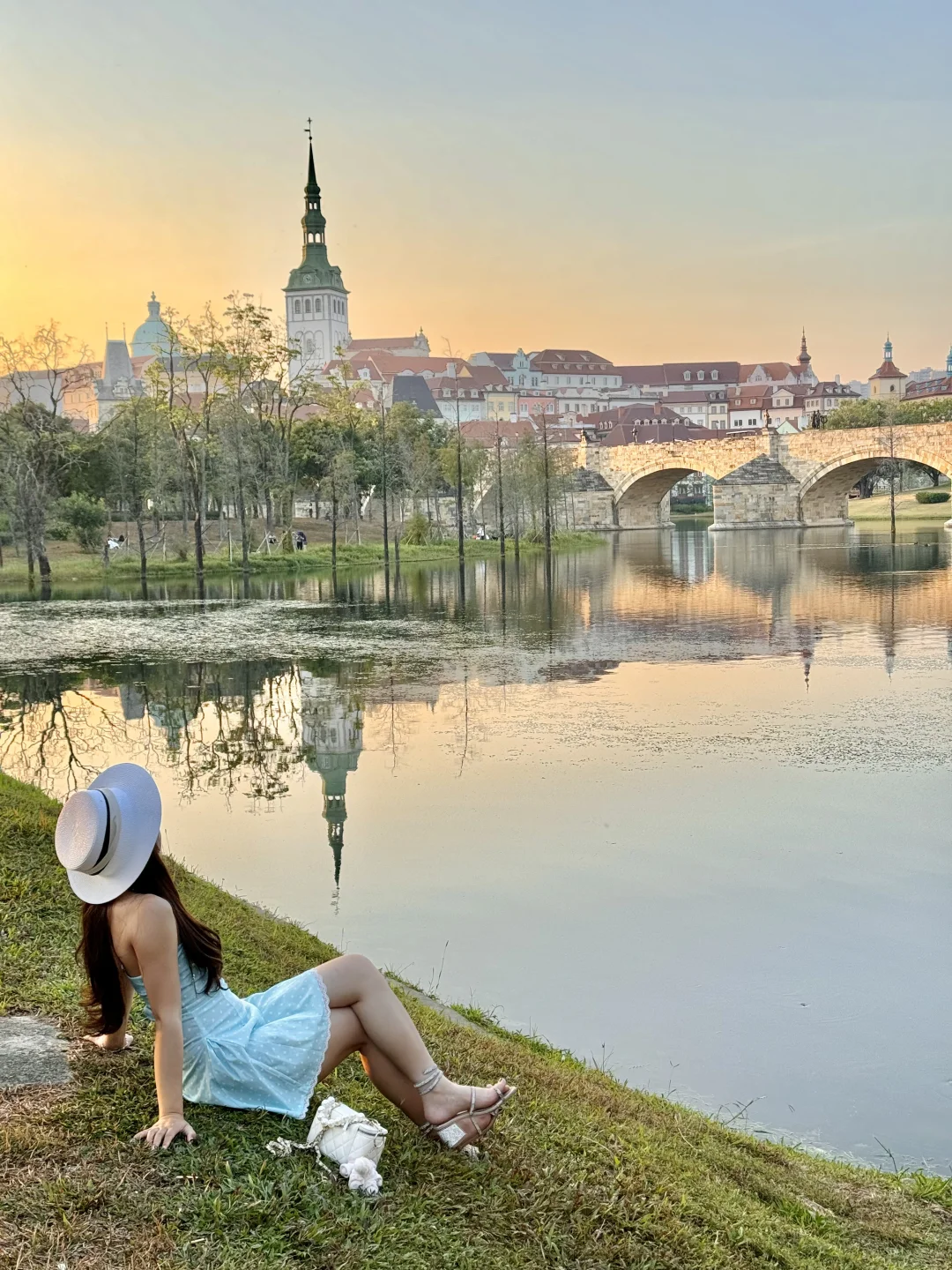 live 图的意义 晴天的松山湖值得来一万次.