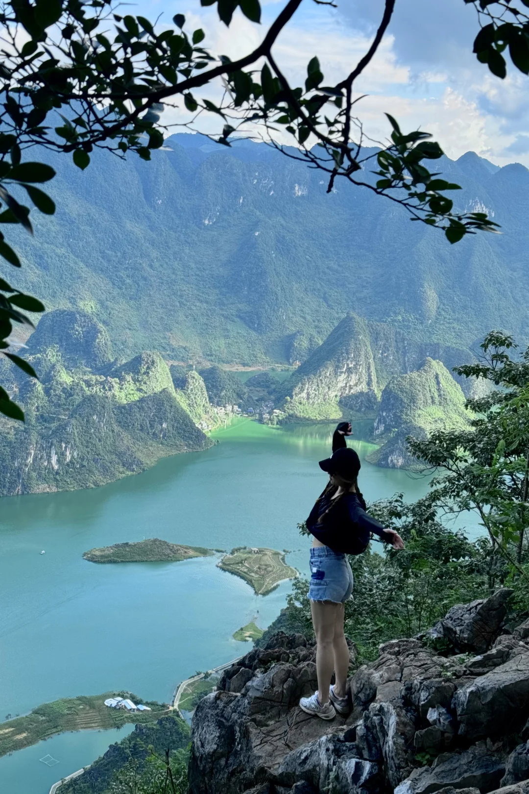 张馨予太会找了！浩坤湖真的绝美！（附攻略）