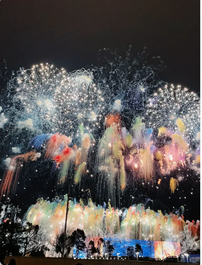 🌟烟花与山水的夏日邂逅🎆