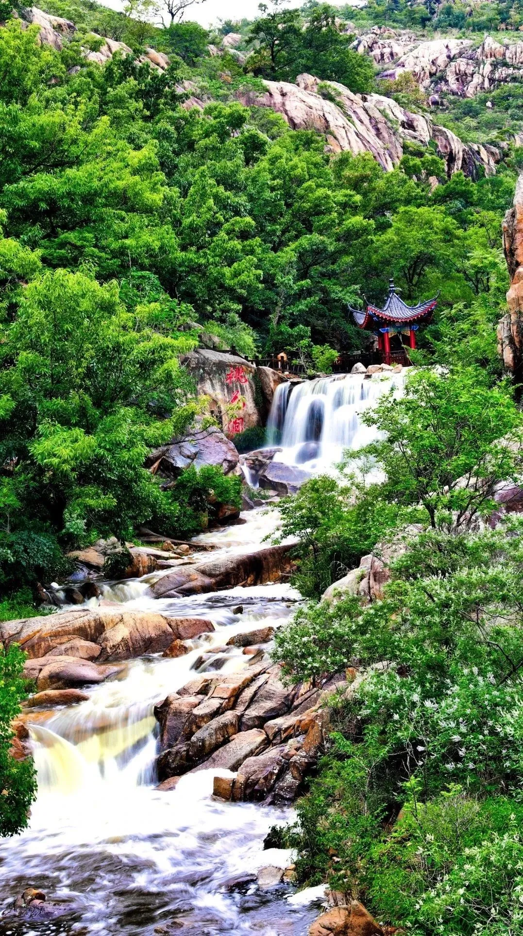 连云港小众玩水地！山涧溯溪+古岩画探秘