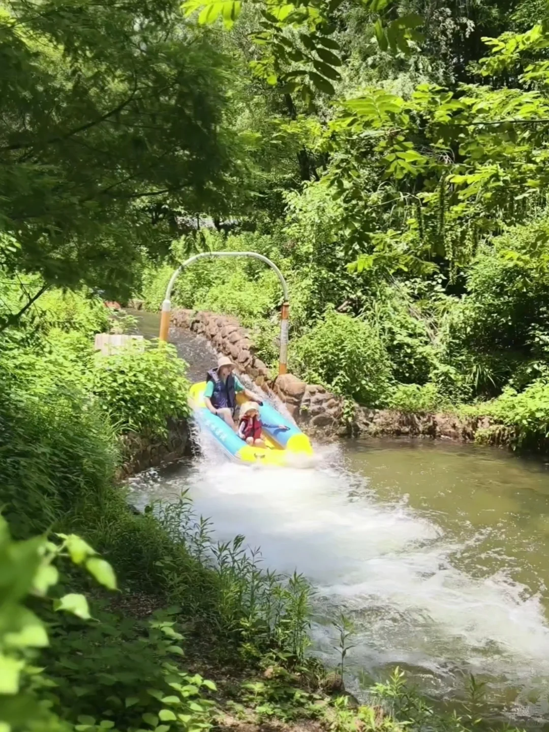 1米就能玩的竹林漂流，江浙沪亲子避暑天花
