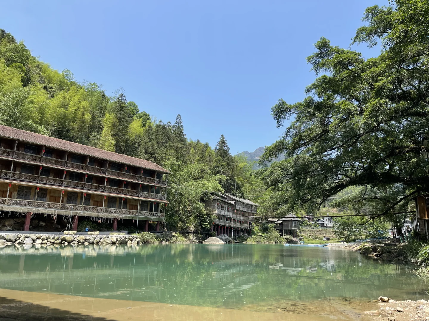 香粉乡“果冻水”封神了！美到想私藏！