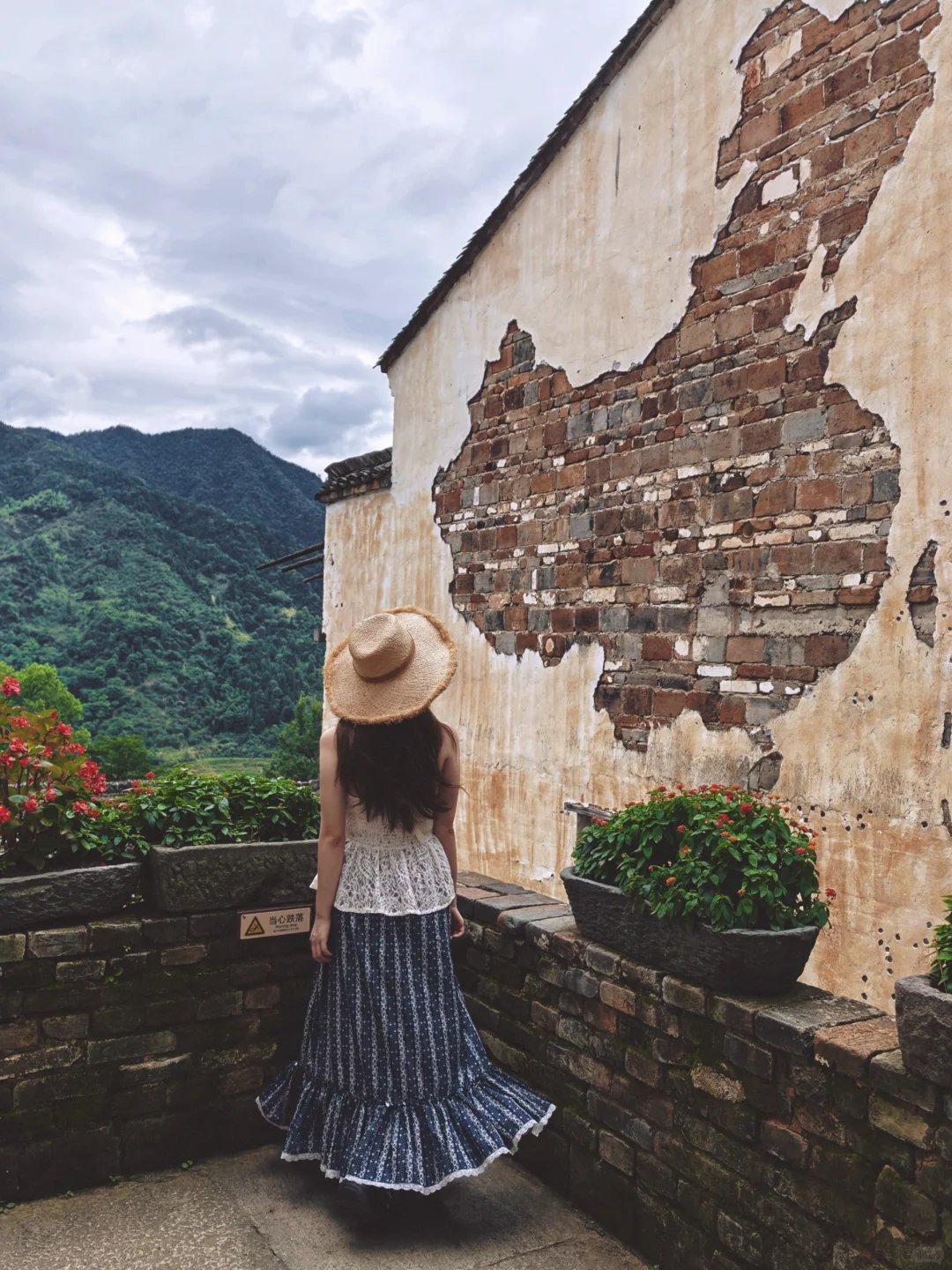 来婺源篁岭了！人要晒晕了！📸机位分享