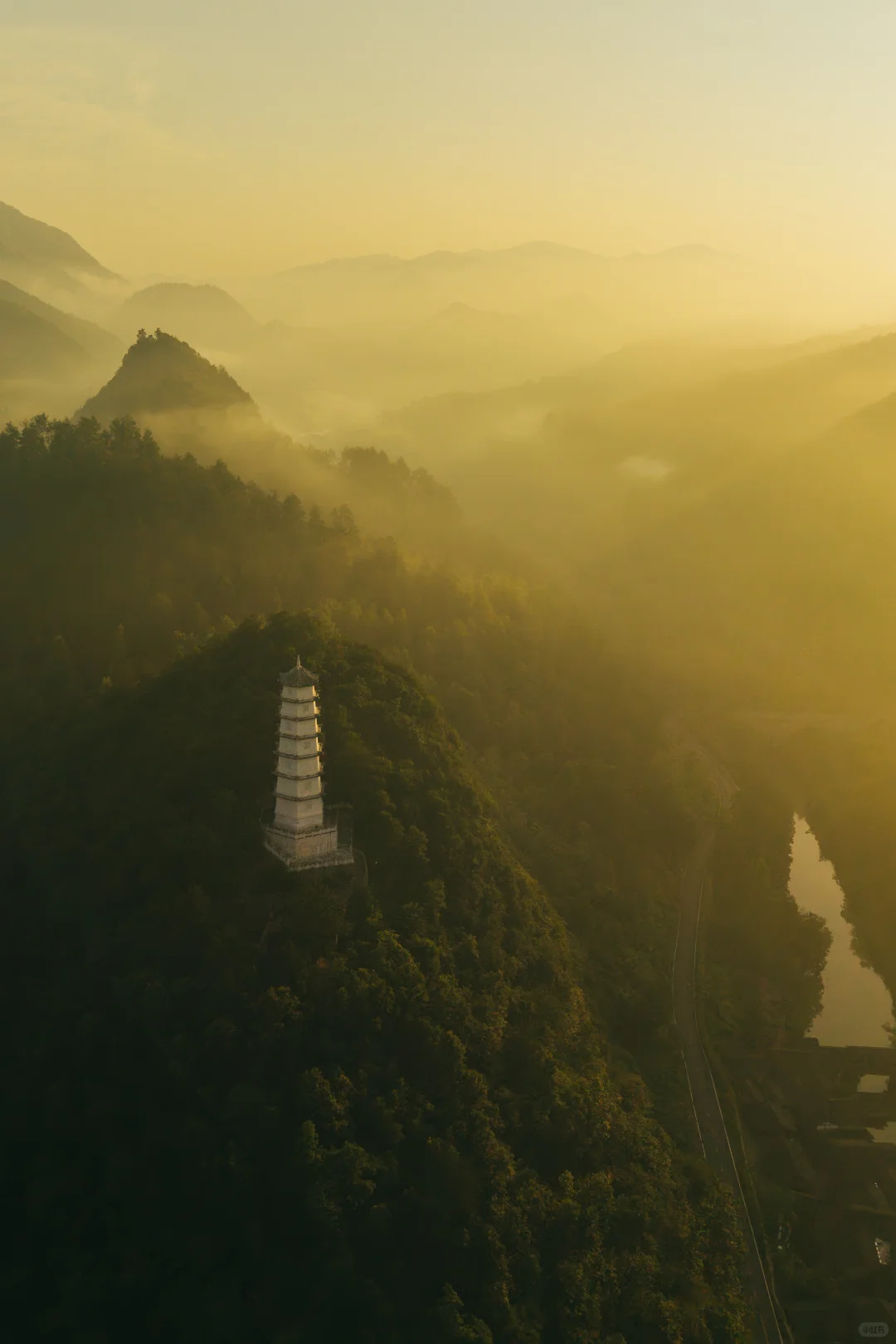 《国家地理》没骗我❗贵州这个避暑仙村太绝了