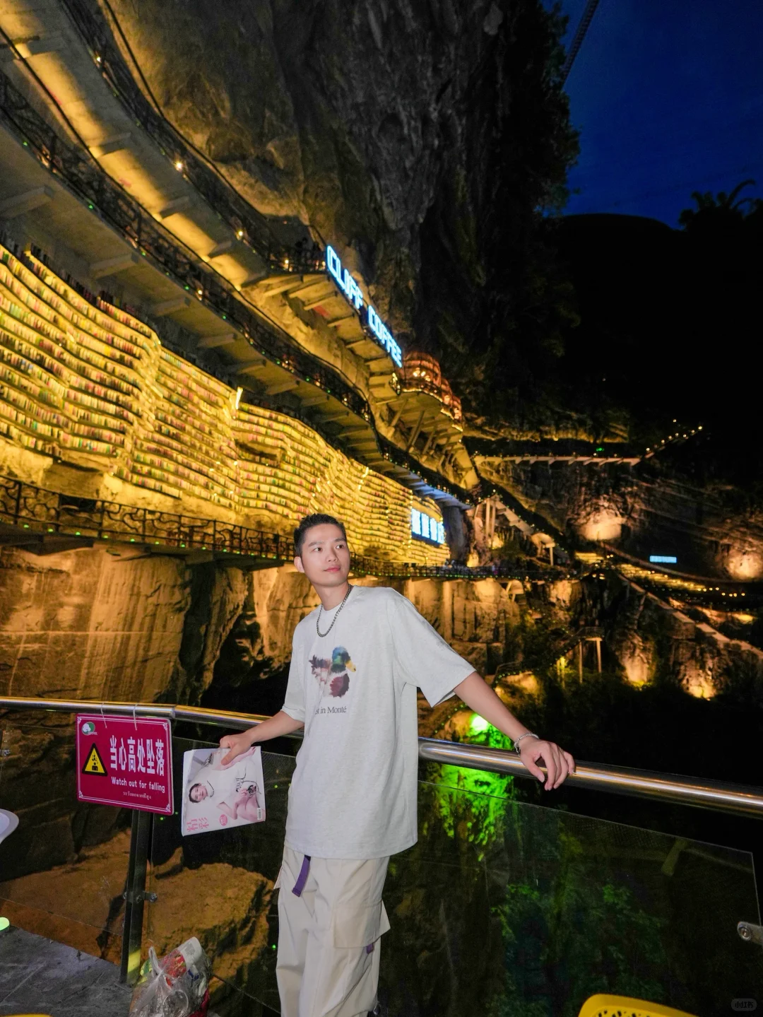 武侠梦照进现实！我穿越到了“藏经阁”